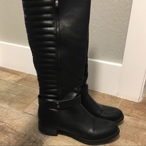 LUXE knee high black boots!